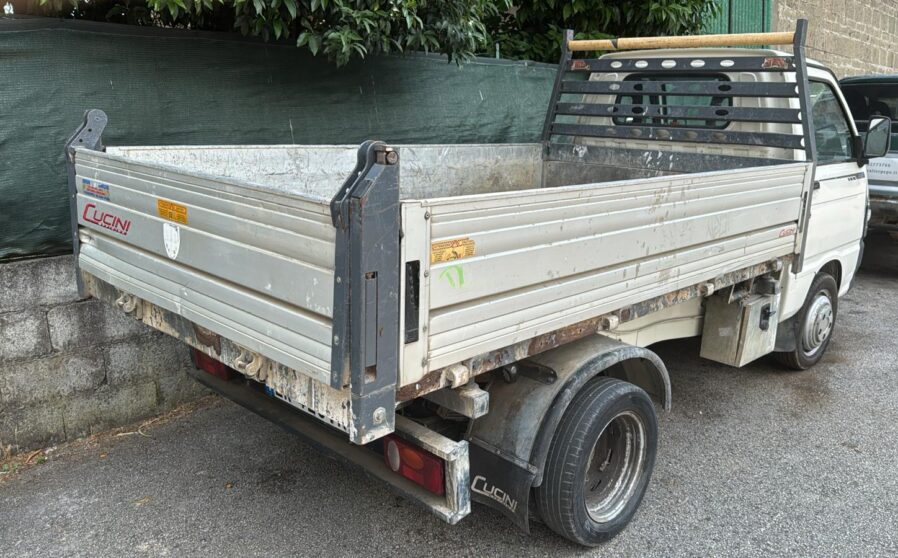 06e5be30-b2eb-4790-bd11-b2469f6d8e65