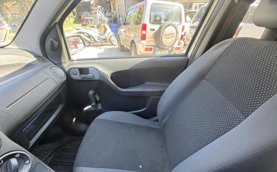 c9014c8f-15c0-4fbf-9d90-debf7f45e32c