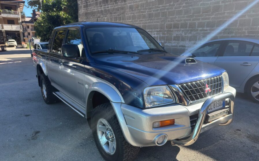 Mitsubishi L200 2.5 TDI 4WD Double Cab Pick-up GLS